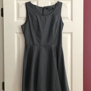 Sleeveless above knee dress
